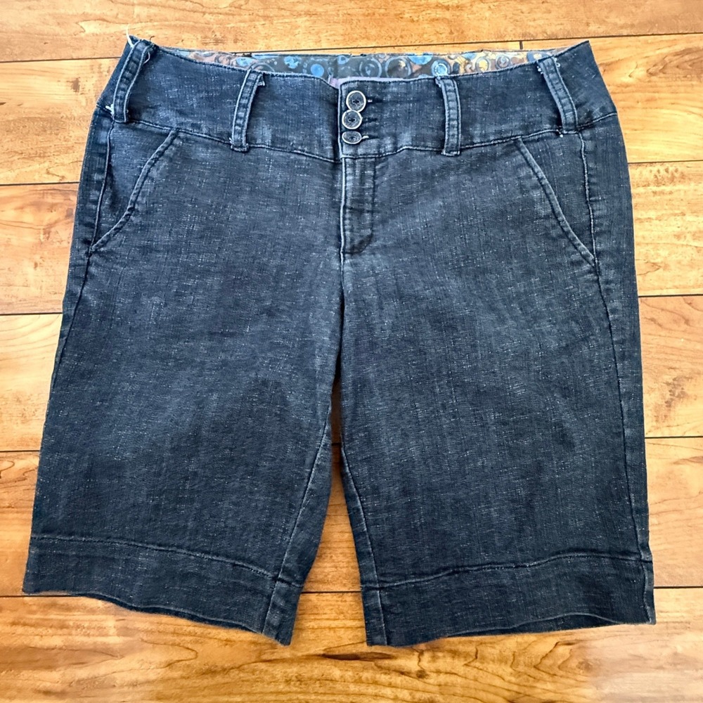 Y2K Retro Vintage Boom Boom Jeans Womens Dark Wash Bermuda Shorts Size 15 Beach